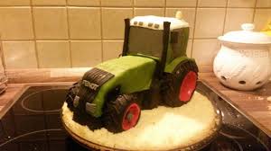 Fendt Traktor Zweite Hochzeitstorte 2323665289 Traktor Kuchen Fendt Kuchen Kindergeburtstag