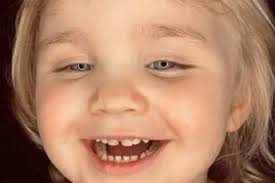 Chloe Darnell's Instagram, Twitter & Facebook