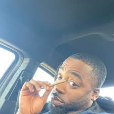 Fading corner 3s is a cheap way to play