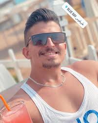 ملح رجال عرجال دين 😉 #sport #tartous #smile #friends #explore #gym #red  #white #sun #model