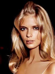 Dec 23, 2020 · warm any of the oils like coconut oil, olive oil, or castor oil and gently massage into your hair for a few minutes. How To Get Hair So Glossy It Might Blind A Bitch Allure