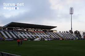 Aktuelle informationen zum verein cd nacional funchal (nacional). Foto Das Estadio Da Madeira Von Nacional Funchal Bilder Von Fussball In Portugal Turus Net Magazin