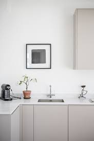 7 Inspirations For A Kitchen With No Handles Interieur Moderne De Cuisine Cuisine Design Moderne Interieur Maison