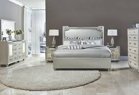 And the place of destination for many celebrities. Michael Amini Furniture Designs Amini Com