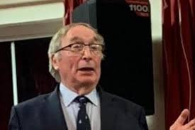 Ronnie Lamont: tributes paid to Irish rugby legend