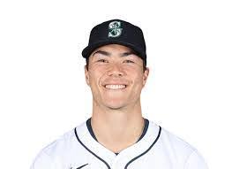 Kent Pitcher's Instagram, Twitter & Facebook