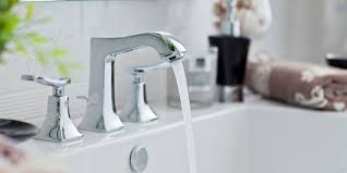 L Astuce Pour Enlever Le Calcaire Incruste Sur Les Robinets Femme Actuelle Le Mag