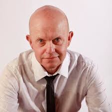 Daniel Hoare's Instagram, Twitter & Facebook