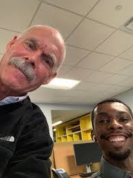 Wayne Epps's Instagram, Twitter & Facebook