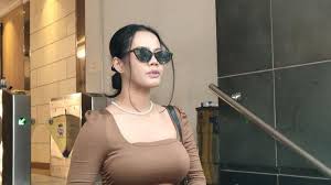 Ditahan atas Kasus Produksi Film Porno, Siskaeee Disebut Alami Gangguan  Jiwa, Banyak Bekas Sayatan - Halaman 3 - TribunTrends.com
