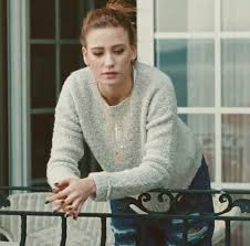 Medcezir Mira Stil Unluler