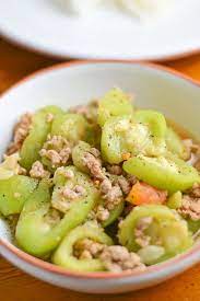 Ginisang Patola Sauteed Sponge Gourd Salu Salo Recipes Recipe Filipino Vegetable Dishes Filipino Vegetable Recipes Easy Filipino Recipes