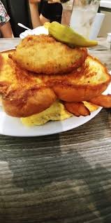 We heated up the grill for a vietnamese pork lunch and with some leftover marinade, we decided to to just lather the slices of green tomato in the sauce and. Egg Smoked Applewood Bacon Pimento Cheese And Fried Green Tomato Sandwich Picture Of Page S Okra Grill Mount Pleasant Tripadvisor