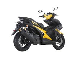 Yamaha nvx là mẫu xe tay ga có thiết kế khỏe khoắn, mang đậm nét thể thao với hiệu suất vận hành mạnh mẽ. 2020 Yamaha Nvx Price Malaysia New Colours Red Yellow Blue 8 Bikesrepublic