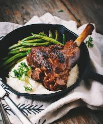 Jarrets D Agneau Braises Au Porto Et A La Biere Aux Cerises Le Coup De Grace Recipe Lamb Shanks Slow Cooker Lamb Shanks Lamb Recipes