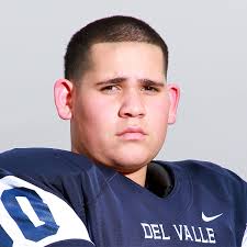 Aaron Medina's Del Valle High School Bio