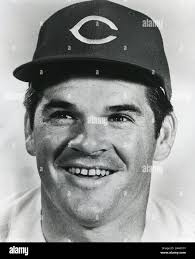 Pete rose cincinnati reds hi-res stock photography and images