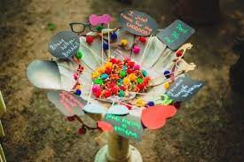 Pakistani Wedding Gifts Ideas For Bride And Groom Styleglow Com Handmade Wedding Gifts Wedding Crafts Diy Desi Wedding Decor