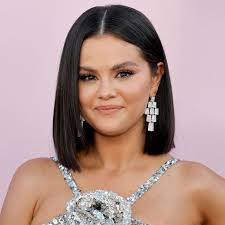 Selena Gomez Just Single-Handedly Brought Back White Nail Polish