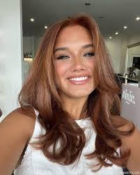 Who can do curtain bangs, regular bangs, long shag haircut, and copper  color near Brisbane?