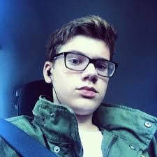 Evan Proctor's Instagram, Twitter & Facebook