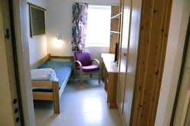 They have all sorts of privileges that they should not be having, such as a tv in their cell. How Danish Prison Is Let S Be Friends All 2 0 Amino