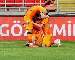 Bugün ekstra bir istek vardı takımda, hafta boyu maça odaklanmıştık. Kerem Akturkoglu Taylan Antalyali Sevdamiz Galatasaray Facebook