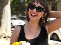 Amanda Barron's Instagram, Twitter & Facebook