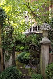 Every Week There S Something Different Outeiro Says There S Always Something Blooming Since They Bought The Home I In 2020 Garden Inspiration Garden Garden Arch