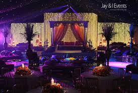In fact, it's so true to the scheme used in conformity with the mughal rulers of the past. Majestic Mughal Theme Decor Inspiration To Turn Your Wedding Into A Sufi Night