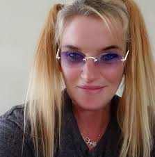 What are fun family-oriented things to do in Venice, California?