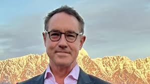 Tributes flow for Gold Coast lawyer Dan Rawlings after shock death