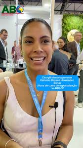 🦷📚 Aperfeiçoamento sem fronteiras! ✈️🌍, A cirurgiã-dentista Katiuska  Dayana Hernandez Borjas retorna ao Brasil para seguir sua especialização na  ABO-SP! 🇵🇪➡️, Agradecemos mais este elogio a nós! 🙏😀, ...