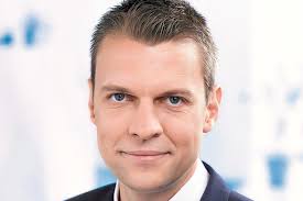 Varga Mihály: Az összetartó közösségek gazdaságilag is sikeresebbek