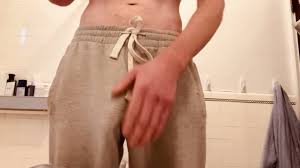 Playing with myself while shaving-in sweatpants watch online