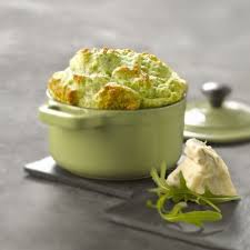 Recette Souffle A La Roquette Et Au Gorgonzola Recette Recette Recettes De Cuisine Cuisine Facile