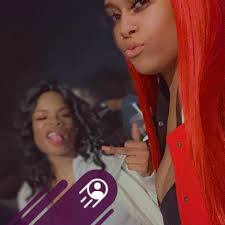 Rod Wave shocks fans at the kick-off of his Nostalgia Tour after he hit a  wild stunt during his performance. The South Florida rapper-crooner jumped  off the balcony into the crowd. Watch