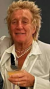 not fendi and Shamar going bsvkk and fourth cause mar said song only  popping cause of him, chile they was jus together performing at rod concert  in Chicago