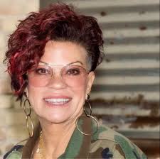 Trashy T'z by tracy‎