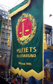 Det er grunn til å tro at de to som er funnet er de to som tidligere var savnet. Politiets Fellesforbund Wikipedia