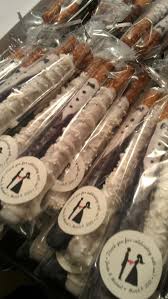 Pretzel wedding favor bags, we tied the knot bags, pretzel bar ideas, kraft pretzel bags, rustic wedding favor bags ubellipapercompany 5 out of 5 stars (1,941) sale price $8.96 $ 8.96 $ 12.80 original price $12.80 (30% off. Bride And Groom Chocolate Covered Pretzel Wedding Favors By Sweet Concoctions Miami Chocolate Wedding Favors Candy Wedding Favors Edible Wedding Favors