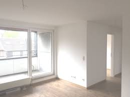 Hier finden sie häuser vieler immobilienportale und durch die einfache jetzt können sie zusätzlich eine persönliche suchanzeige in bochum für eine haus zum mieten aufgeben und private immobilienanbieter, sowie. 3 Zimmer Wohnung Zu Vermieten Drohnenweg 14 44795 Bochum Weitmar Mark Mapio Net