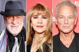 Mick Fleetwood 'Would Love to See Healing Between' Stevie Nicks and Lindsey  Buckingham