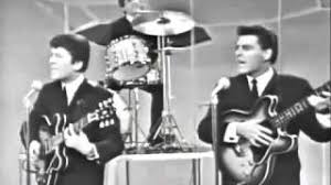 The searchers , 1960'ların britanya i̇stilası sırasında ile birlikte ortaya çıkan bir i̇ngiliz merseybeat grubuydu. The Searchers Band Resource Learn About Share And Discuss The Searchers Band At Popflock Com