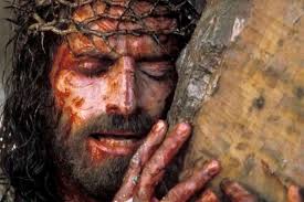 Cuáles fueron las siete frases que pronunció Jesús antes de ser crucificado  - LA NACION