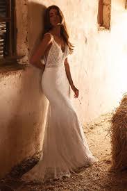 Boho brautkleider schon ab 399€. Lillian West Kollektionen Brautboutique