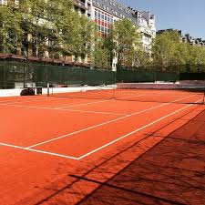 Le passing club vous accueille depuis 1989, quelque soit votre âge ou votre niveau de jeu dans de magnifiques installations à paris 20. Tennis Paris Courcelles Tennis Court In Plaine Monceau