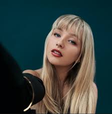 PLATINUM SELLING SINGER-SONGWRITER CONNIE TALBOT SHINES IN BRAND NEW EP  GROWING PAINS