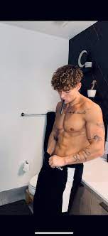 Melvinxmoore ❤️ Best adult photos at gayporn.id