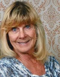 Brenda Hennessy's Instagram, Twitter & Facebook